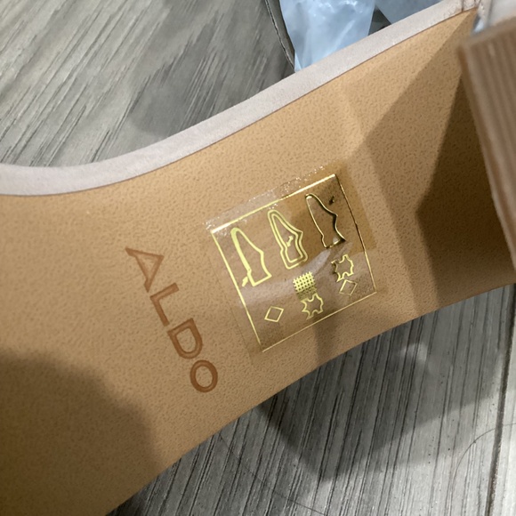 Aldo Kedeaviel Block Heels - Picture 7 of 10